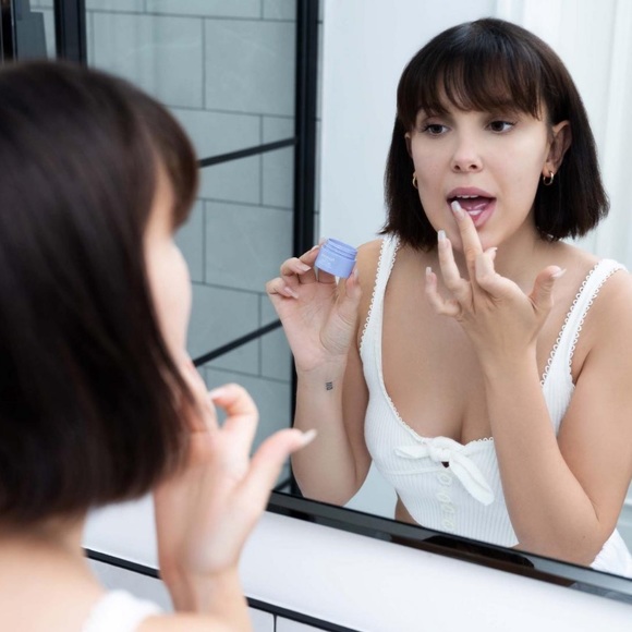 NWT florence by mills Pout Party Coffee Lip Scrub - Picture 5 of 5